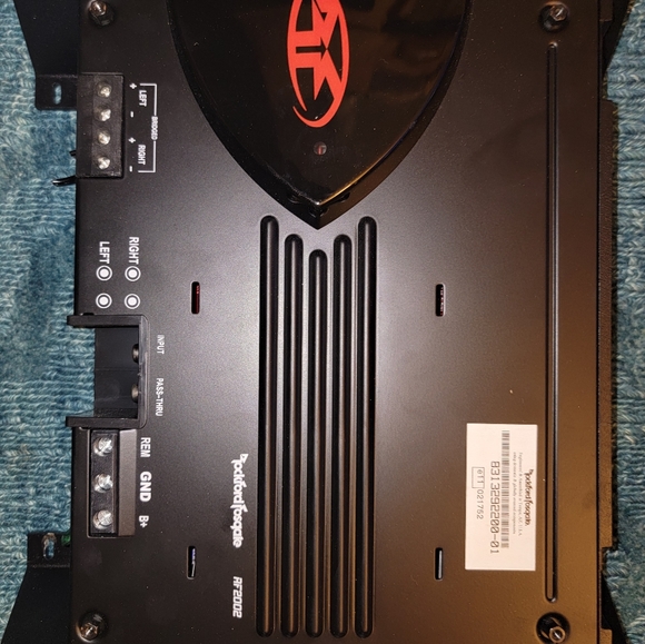 JVC CAR STEREO & ROCKFORD FOSGATE AMP - Picture 4 of 10